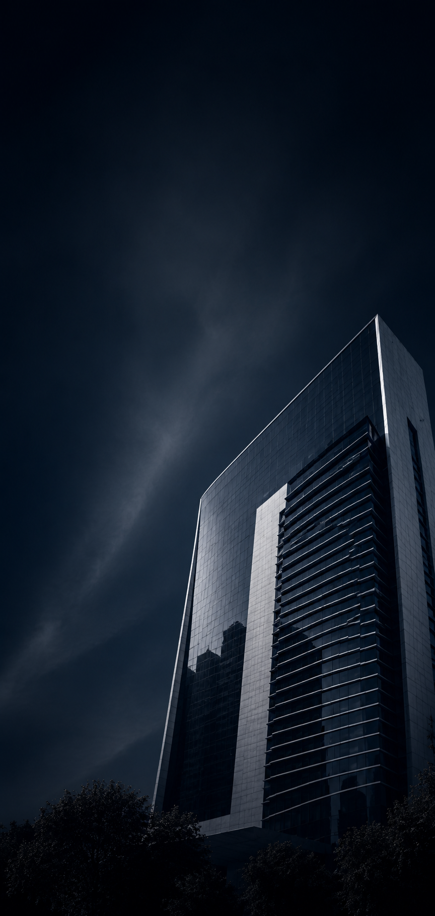 Fachada corporativa em contra-plongée